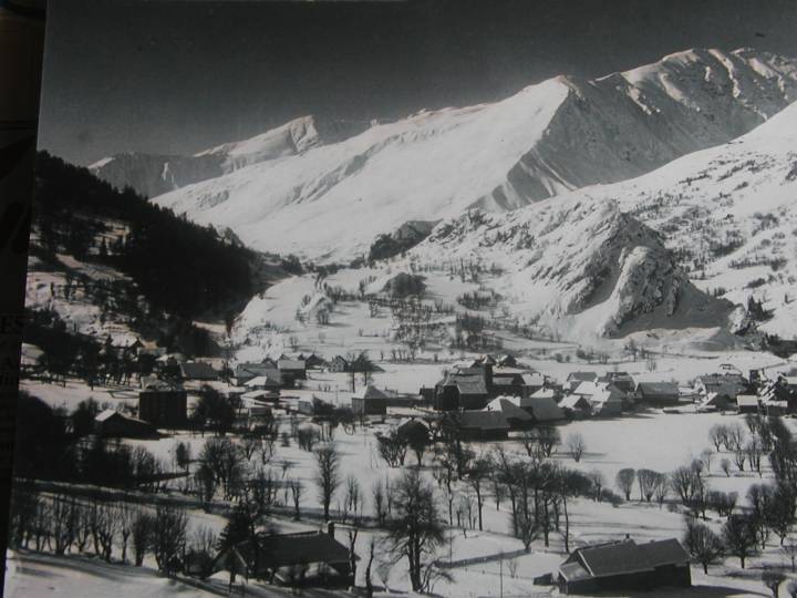 le bourg de valloire autrefois 